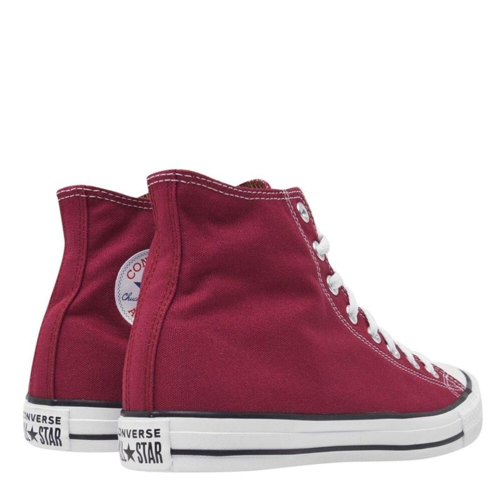 Converse Mens Chuck Taylor Classic Canvas Sneakers / Maroon
